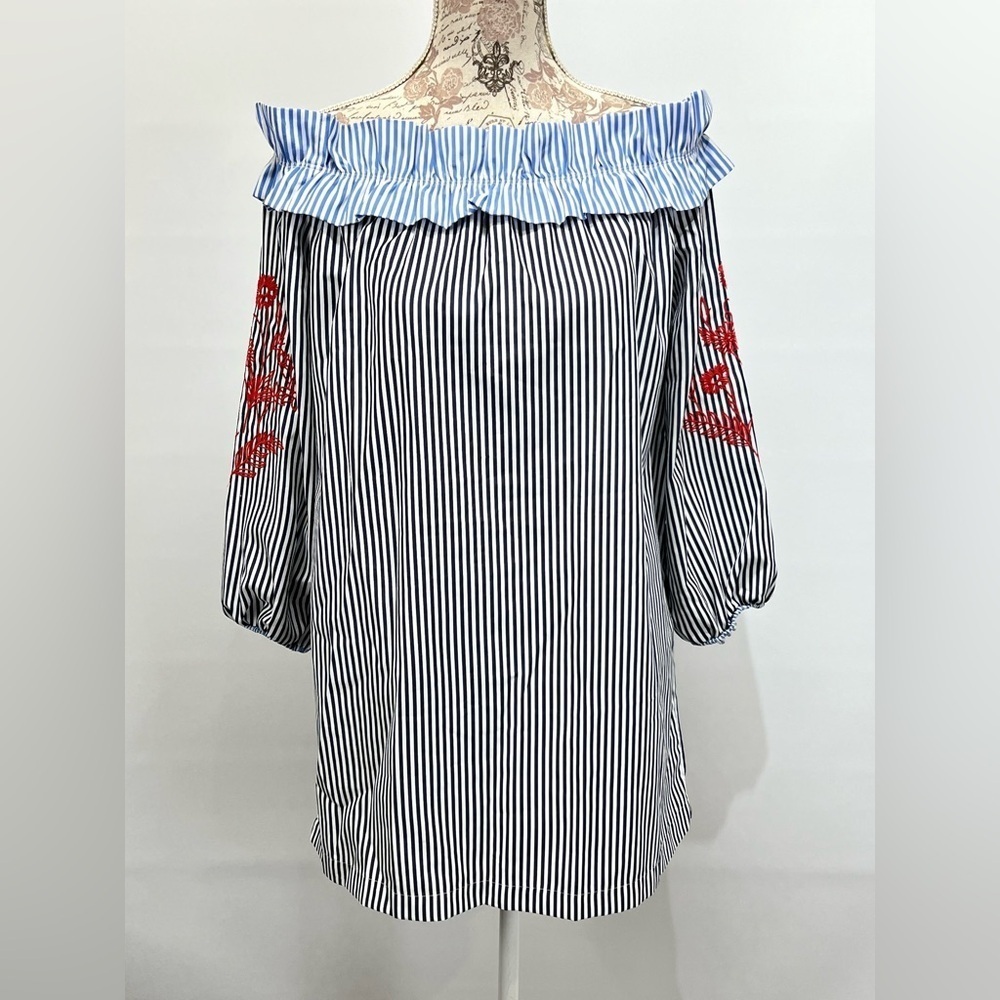 ROMEO AND JULIETTE COUTURE Navy and white stripe off shoulder mini dress size M
